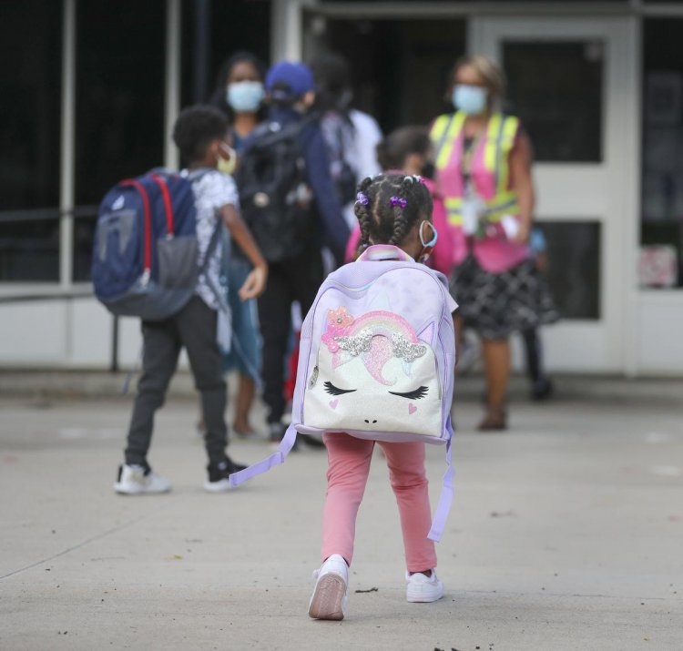 ‘We are watching very carefully’: Ontario hospitals expect to see more kids with COVID