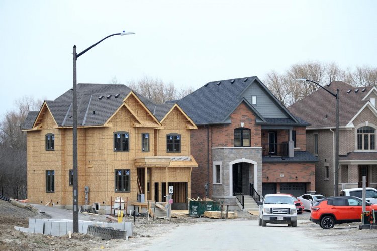 Home sales and prices continue to drop in Toronto region