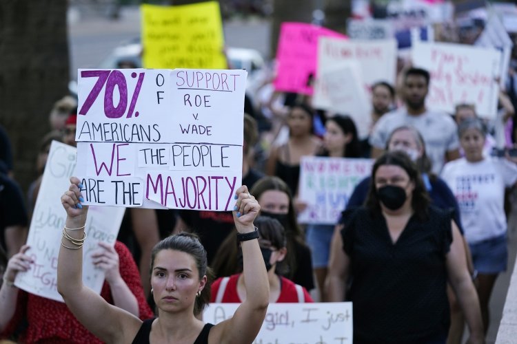 Arizona judge: State can enforce near&total abortion ban