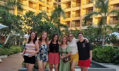 Sea Turtles, Sunset Beers & Sandbar Selfies: Our Wild, Wonderful Escape to Panglao Island